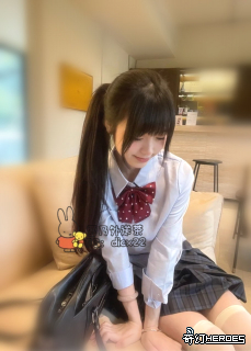 線 下 單 純 交 友(才怪)  g l e e z y：d i c 2   T G: d i c x  2 2