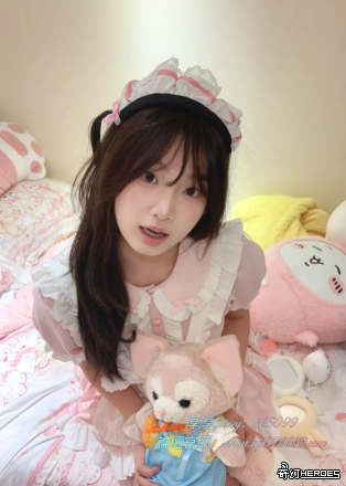 台 灣 出 差 旅 遊 約 飯 店  Gleezy ：k66099 或 TG搜索yc90048 舒 壓 聊 天